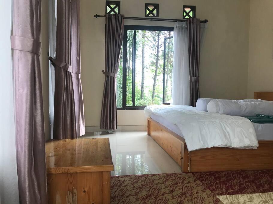 Villa Naumi Бандунг Экстерьер фото